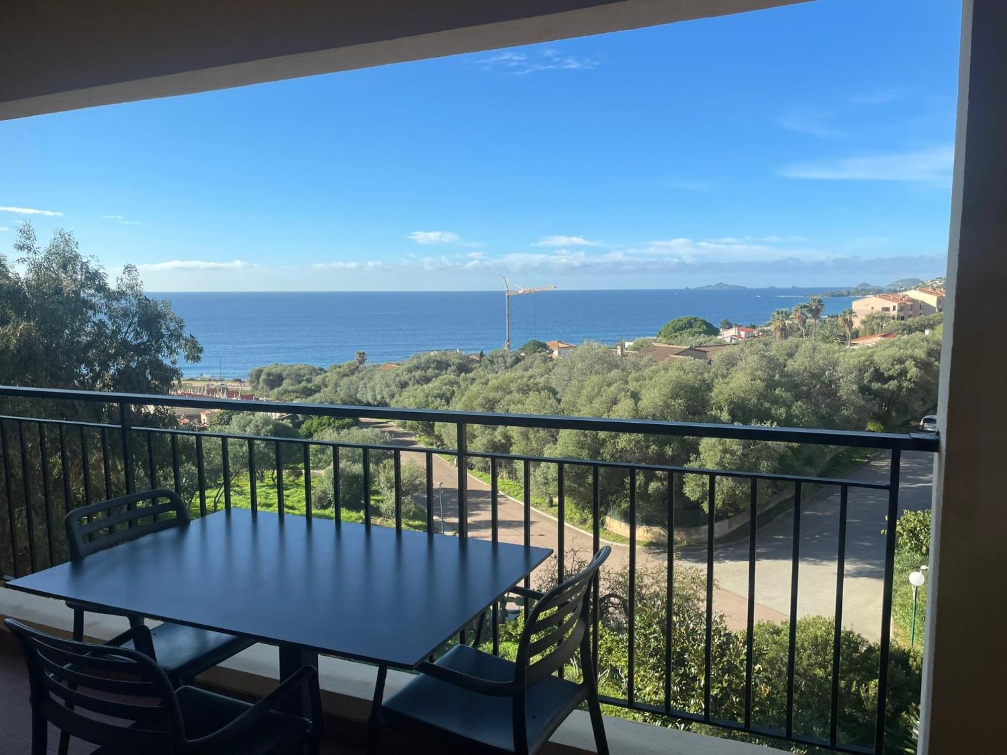 Aparthotel Creste E Mare