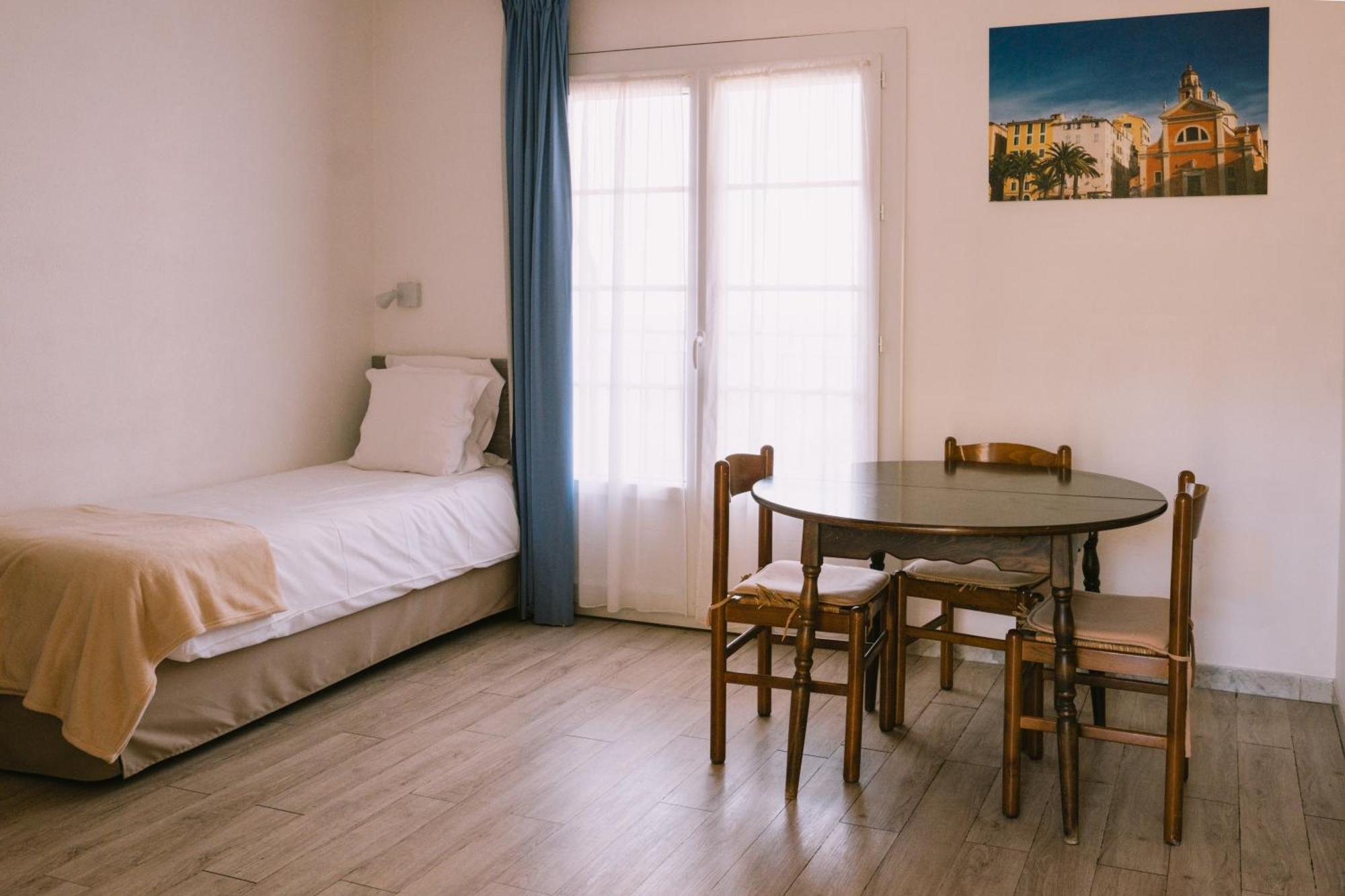 Aparthotel Creste E Mare 2*