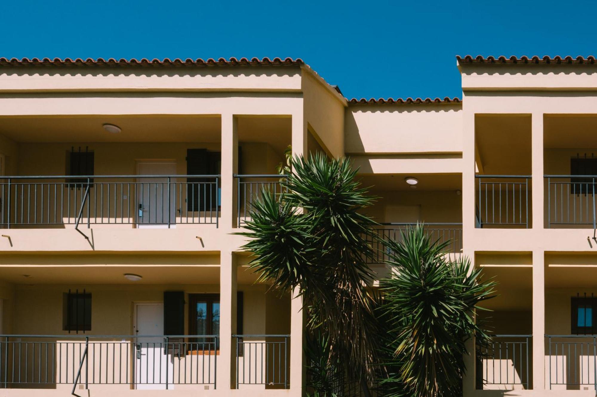 Aparthotel Creste E Mare